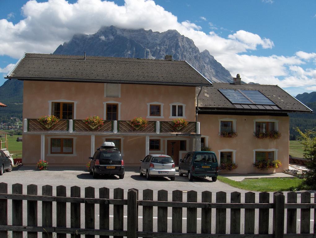 Alpin-Sportiv Apartment Lermoos Bilik gambar