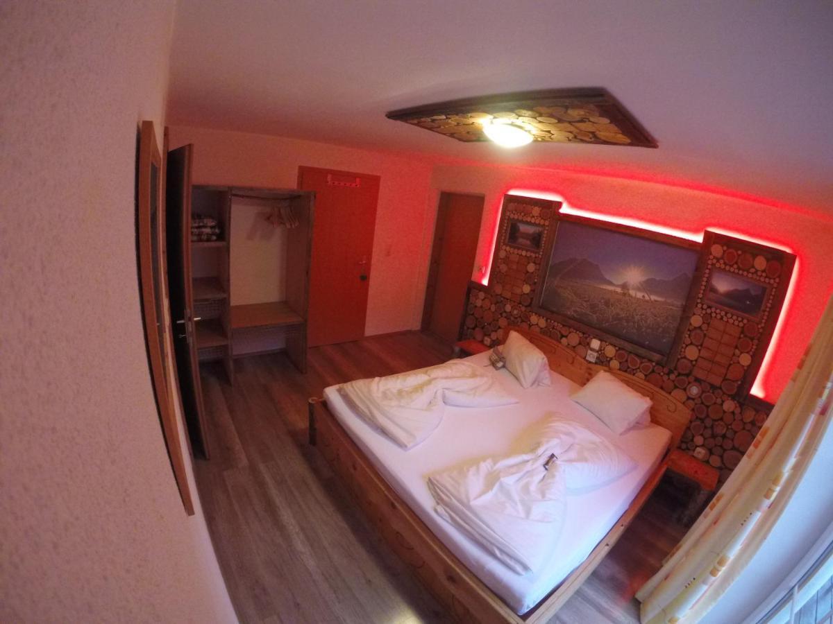 Alpin-Sportiv Apartment Lermoos Luaran gambar